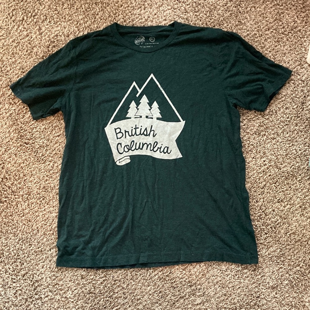 ▫️Vtg British Columbia Forest Green T-Shirt